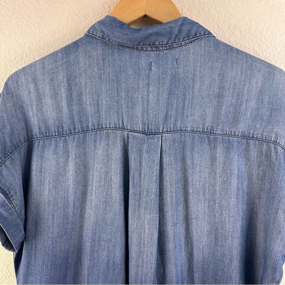 Sneak Peek denim button down top size M - Picture 4 of 10